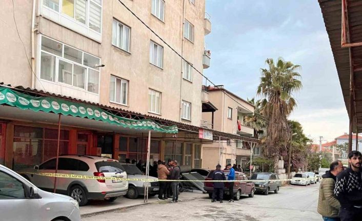 Polisten kaçarken apartman boşluğuna düşen şüpheli hayatını kaybetti