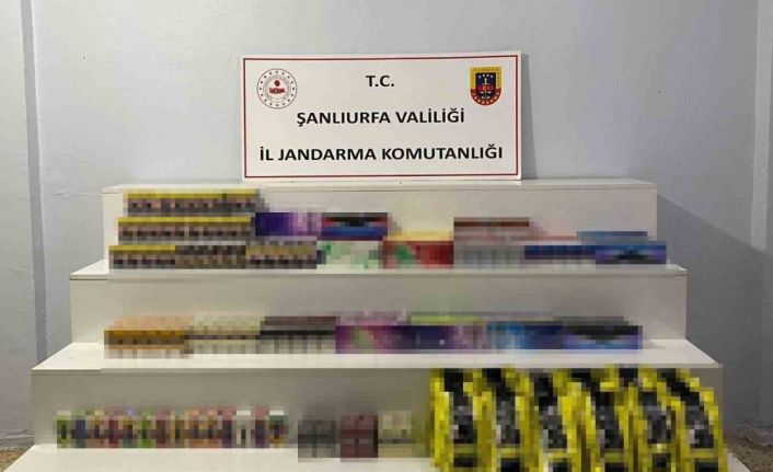 Şanlıurfa’da yol kontrolünde 8 bin 958 paket gümrük kaçağı sigara ele geçirildi