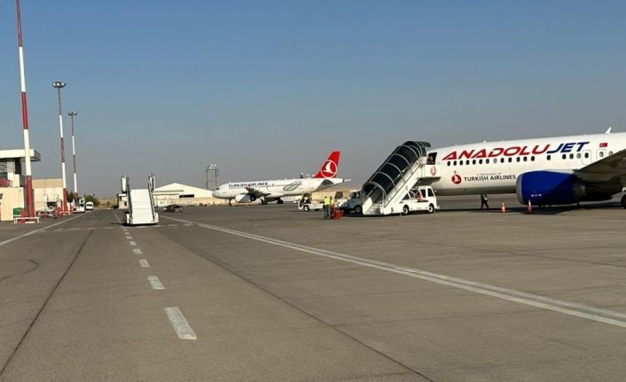 Şırnak Şerafettin Elçi Havalimanı 3 ayda 105 bin 955 yolcuya hizmet verdi