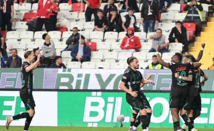 Trendyol Süper Lig: Antalyaspor: 0 - Konyaspor: 2 (Maç sonucu)