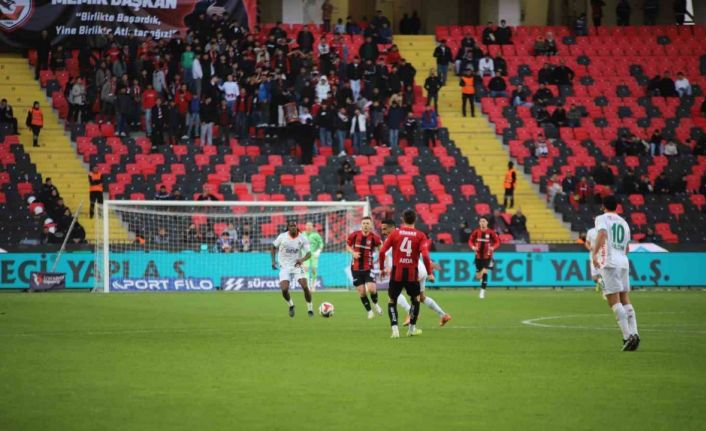 Trendyol Süper Lig: Gaziantep FK: 1 - Corendon Alanyaspor: 1 (Maç sonucu)