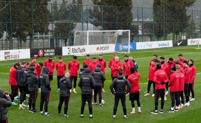 Trendyol Süper Lig: Kasımpaşa: 1 - Kayserispor: 0 (Maç devam ediyor)