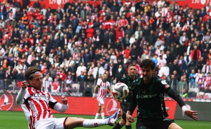 Trendyol Süper Lig: Samsunspor: 2 - Konyaspor: 2 (Maç sonucu)