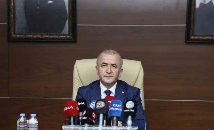 Vali Hatipoğlu: "Randevusu olmayan ebeveynler okul bahçesine sokulmayacak"