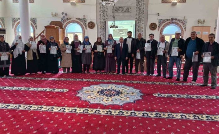 Yatağan’da kutsal topraklara gidecek hacı adayları için hac hazırlık semineri düzenlendi