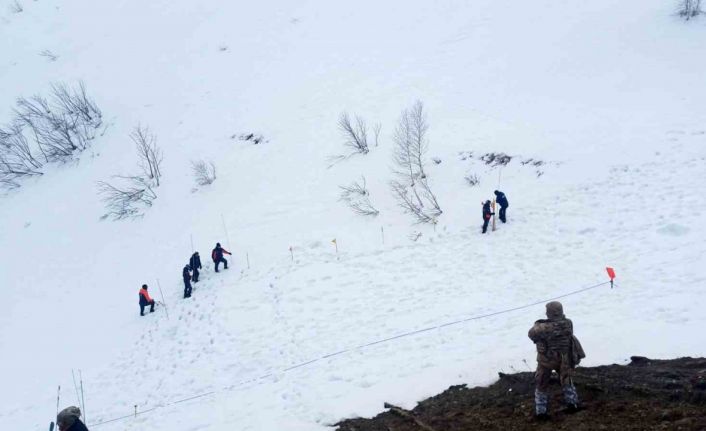 Artvin’de çığ altında kalan çoban 122 gündür kayıp: Arama çalışmaları yeniden başladı