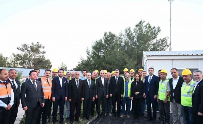 Bakan Uraloğlu: "35 dakika kısalan seyahat süresiyle toplam 1 milyar 58 milyon lira tasarruf sağlayacağız"
