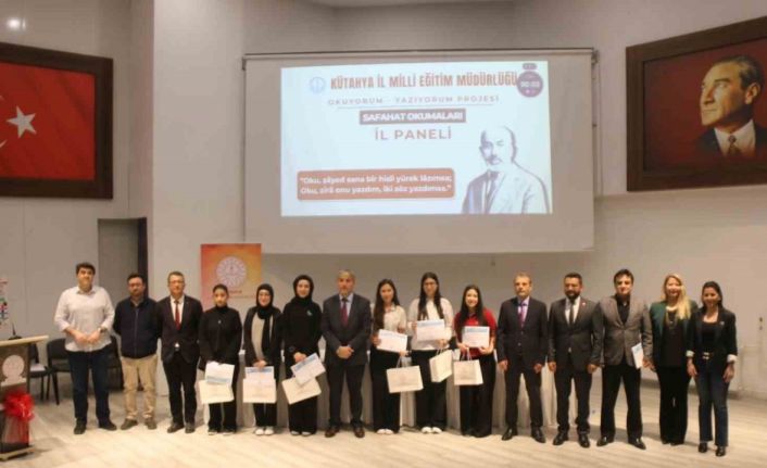 Kütahya’da "Okuyorum Yazıyorum: Safahat Okumaları" projesi il finali yapıldı