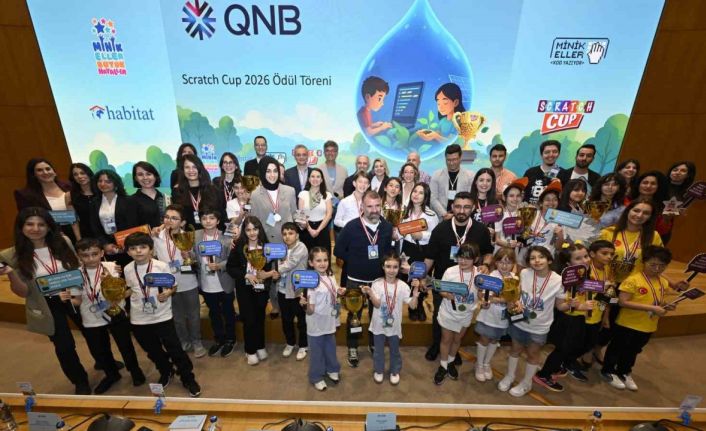 Scratch Cup 2026’da ‘Minik Eller’, "Gelecek İçin Bir Damla" temasıyla sürdürülebilirlik ve net sıfır odağında projeler geliştirdi