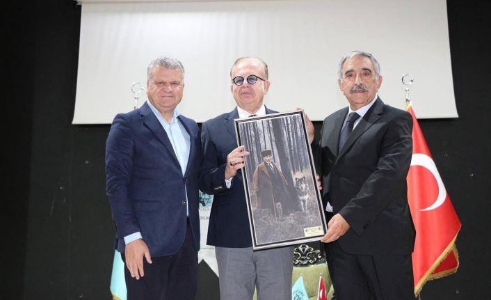 Prof. Dr. Cihat Yaycı’dan mavi vatan, Doğu Akdeniz ve Kıbrıs politikalarına ilişkin çarpıcı açıklamalar