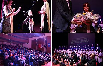 KARTAL BELEDİYESİ TÜRK SANAT MÜZİĞİ KOROSU'NDAN BÜYÜLEYEN KONSER