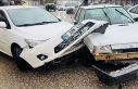 Ceylanpınar’da 2 otomobil çarpıştı