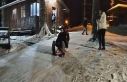 Nebiyan Dağı beyaza büründü, çocuklar gibi eğlendiler