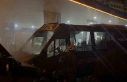 Kağıthane’de benzin istasyonunda 2 minibüs alev...
