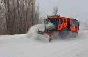 Kar durmadı, Karayolları ekipleri gece gündüz...