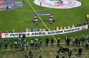 Kocaelispor ve Fenerbahçe sahaya ‘küfüre karşıyız’...