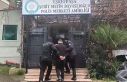 Konak polisinden kaçamadılar: 2 firari yakalandı