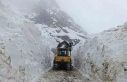 Hakkari’de 56 yerleşim yerinin yolu ulaşıma kapandı
