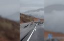 Hakkari’de yeni yapılan sınır yolu çökmeye...
