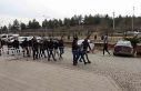 Uyuşturucu operasyonda gözaltına alınan şüphelilerden...