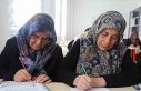 Battalgazi’de yaşlı vatandaşlara okuma yazma...