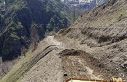 Bingöl’de heyelan sonrası yol açma çalışmaları...