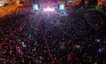 Türk Halk Müziği sanatçıları, Zafer Bayramı’na özel konserde sahne aldı