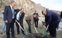 Ardahan’da ağaç dikme etkinliği düzenlendi