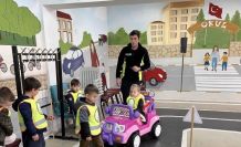 Minik öğrencilere uygulamalı trafik eğitimi