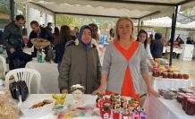 Osmaniye’de kadınlar el emeği ürünlerini hanımeli çarşısında sergiliyor