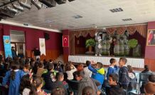 Sarıkamış’ta "Şarkılı Orman" oyununa miniklerden yoğun ilgi