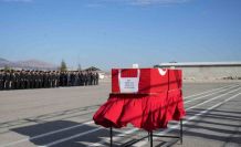 Vefat eden komutan için askeri tören düzenlendi