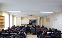 Başkan Yalçın gençlerle buluştu