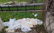 Bilecik’te yol kenarına atılan 15 çuval ekmek hamuru temizlendi