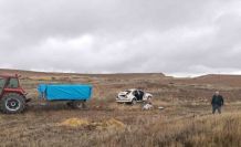 Çorum’da otomobil şarampole yuvarlandı: 2 yaralı