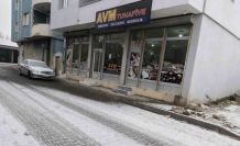 Diyadin’e mevsimin ilk karı düştü