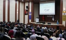 ETÜ’de insani yardım ağları ve gençliğin rolü konuşuldu