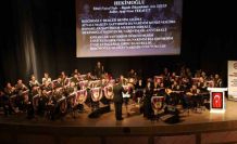 FÜ’de bando konseri mest etti