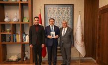 Kütahyalı "Şeref Usta" kitabının geliri çıraklara bağışlanacak