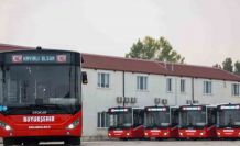 Sakarya’da toplu ulaşım filosuna 5 yeni metrobüs daha eklendi