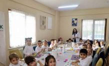 SAMEK atölyelerinde minikler seramikle, gençler tezhiple tanıştı