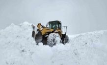 Bingöl’de 56 köy yolunda çalışmalar sürüyor