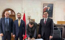 Gercüş’te 11,5 milyon lira hibe desteği almaya hak kazanan proje için imzalar atıldı