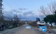 Sinop’ta çöken yolda onarım çalışmaları sürüyor