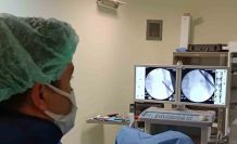 Ağrı’da zorlu taş cerrahisi başarıyla gerçekleştirildi