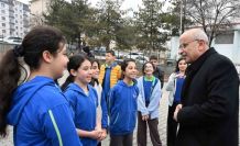 Başkan Er, İnönü Ortaokulu’na konuk oldu