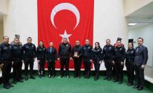 Karaburun’dan personele vefa