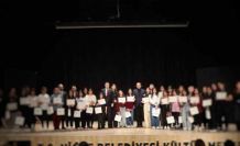 Niğde’de çocuklardan anlamlı tiyatro gösterisi