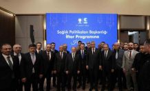 Sağlık çalışanları iftar sofrasında buluştu