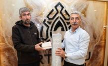 Artuklu Belediyesinden özverili temizlik işçilerine anlamlı ödül